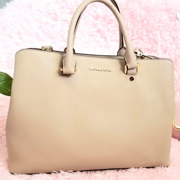 Michael Kors Beige Medium leather shoulder bag - Picture 1 of 7